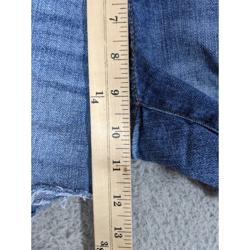 GAP Denim Short Womens 27 Blue Medium Wash Stretch Pockets Distressed Frayed Hem